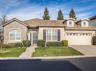 12061 Silver Point Ln, Gold River, CA 95670