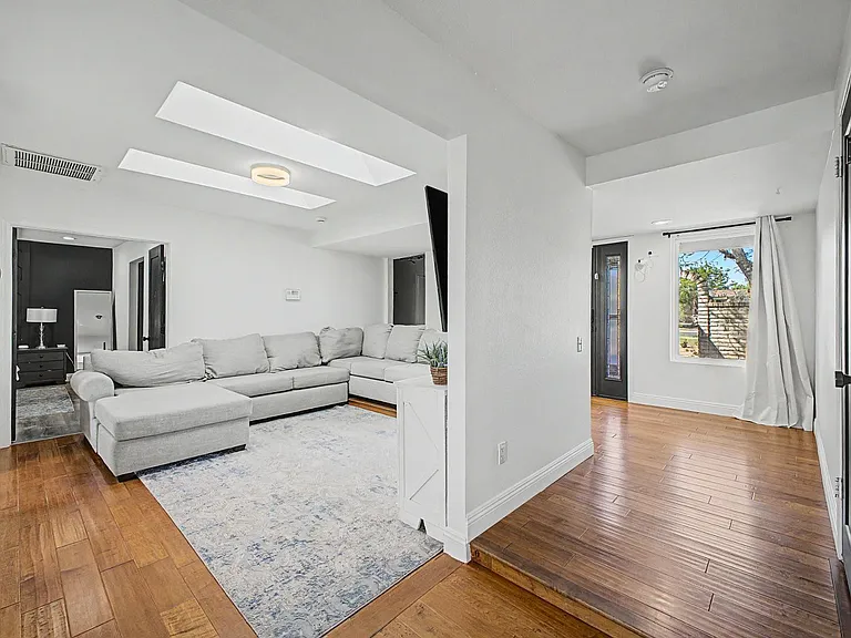 6315 E Delcoa Ave — Photo 39