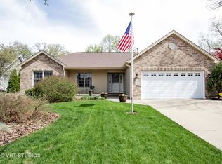 2088 Clearwater Way, Elgin, IL 60123