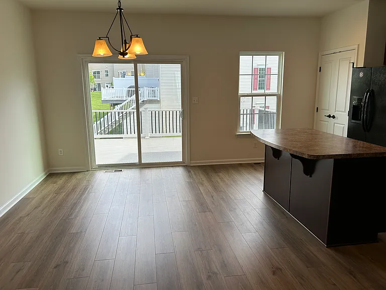 1280 Rannoch Ln — Photo 20