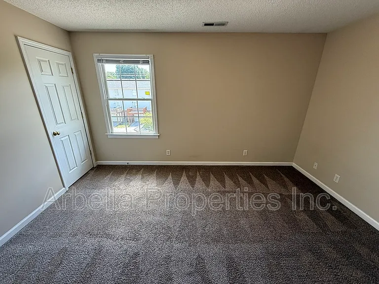 152 Gray Station Rd #14 — Photo 17