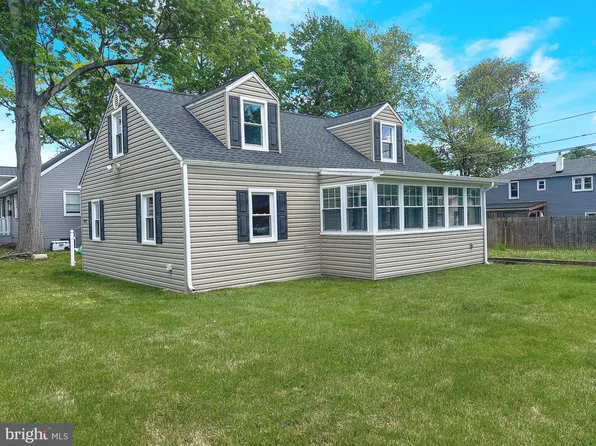 347 Prospect Ave, Morrisville, PA 19067