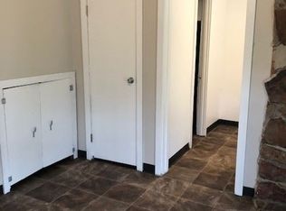 203 Adams St APT 4, Alberton, MT 59820