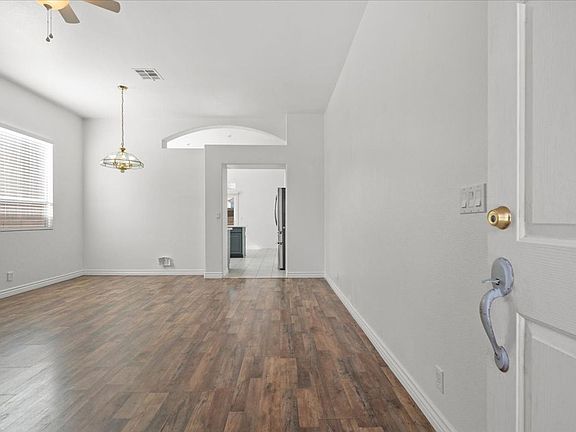 2nd image of 8137 Dartmoor Ave