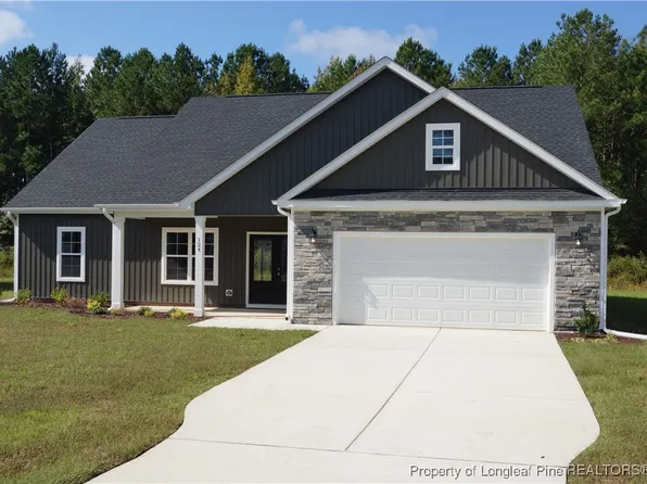 124 Knotts Berry Rd, Bunnlevel, NC 28323