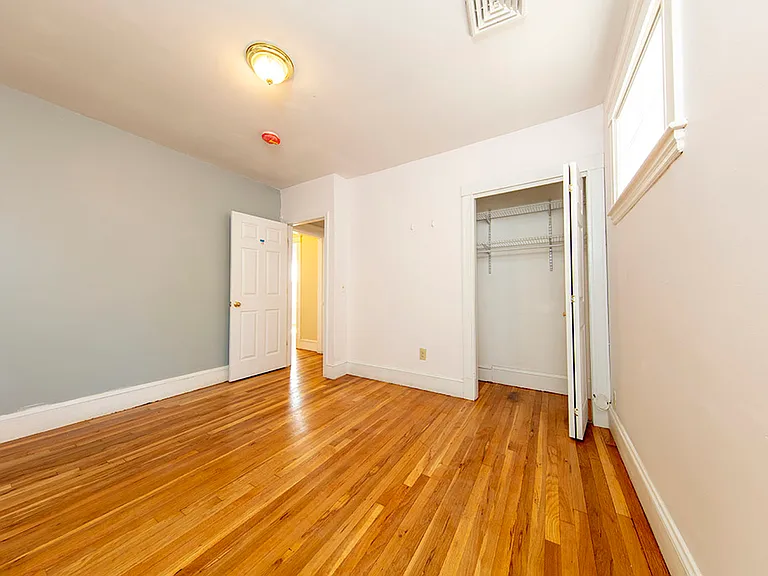 22 Priesing St #22 — Photo 10