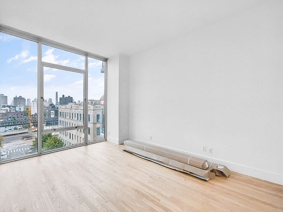 4th image of 185 S 4th St APT 6B