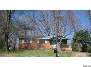 5512 Enslow Pl, Charlotte, NC 28216