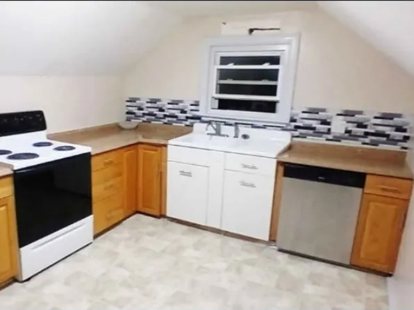 (undisclosed Address), Waynesboro, VA 22980