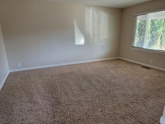 2nd image of 159 Sun Blossom Dr