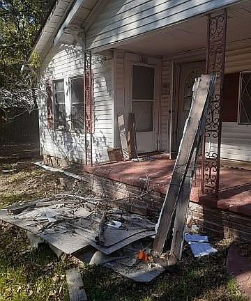 5th image of 127 Conway St