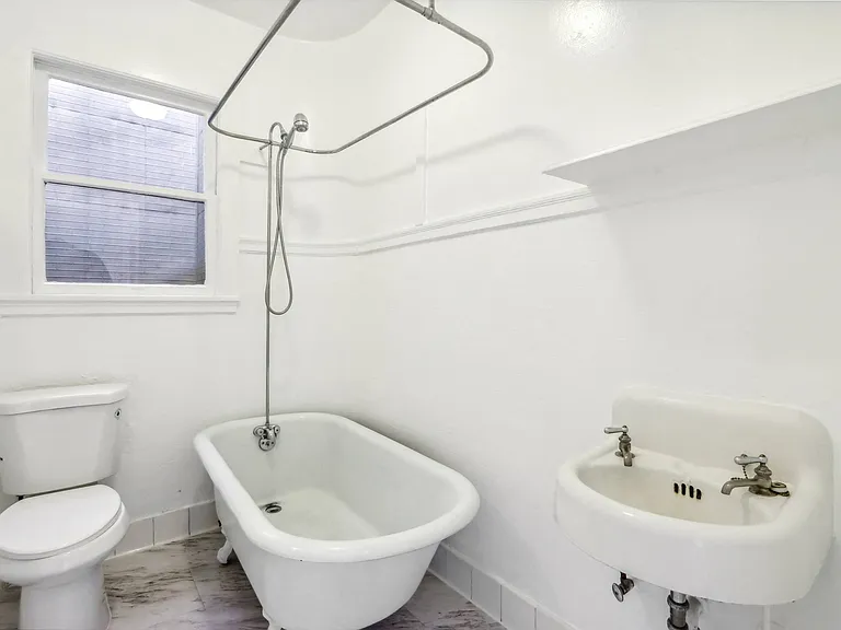 2500 Durant Avenue — Photo 47