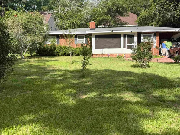 1919 Fannie Dr, Tallahassee, FL 32303