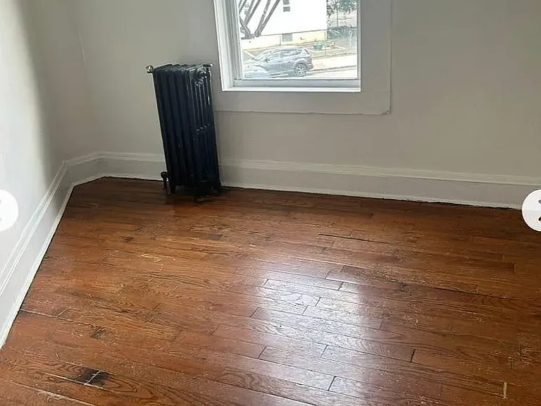 691 Elizabeth Ave #6 — Photo 3