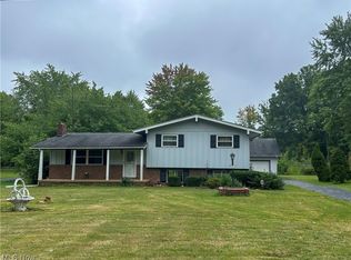 972 Wilson Sharpsville Rd, Cortland, OH 44410