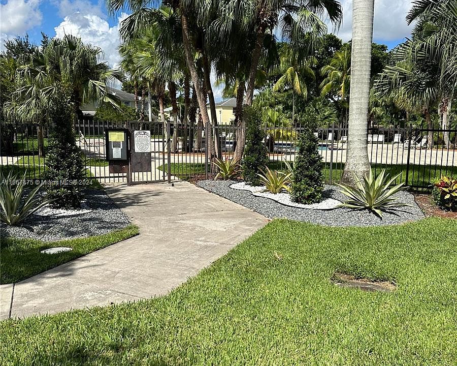 Amaretto 11827 SW 99th St Miami FL Zillow