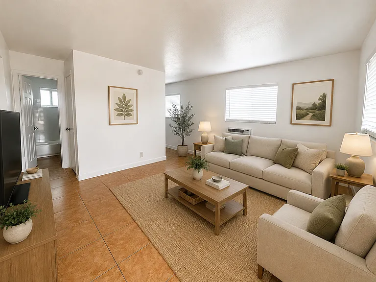 Pompano Gardens — Photo 37