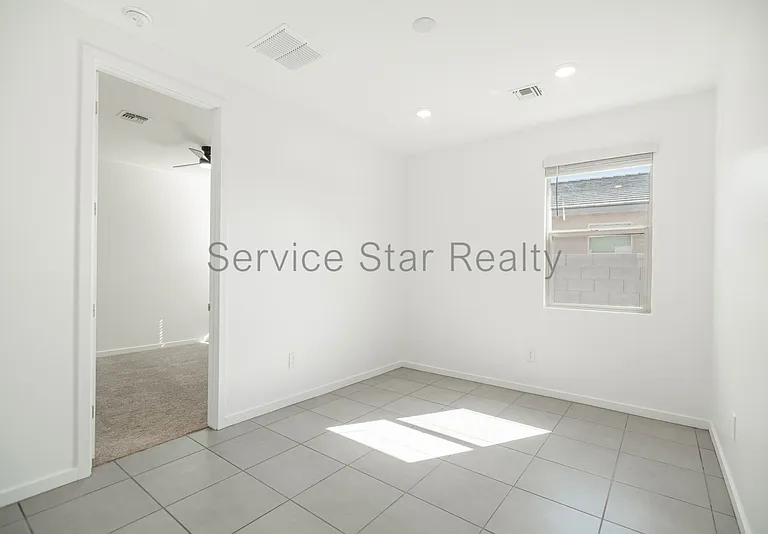 4398 W Janie St — Photo 12