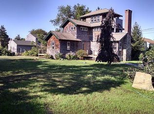 101 Stern St, Jamestown, RI 02835