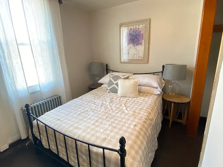 374 Butler St #3 — Photo 6
