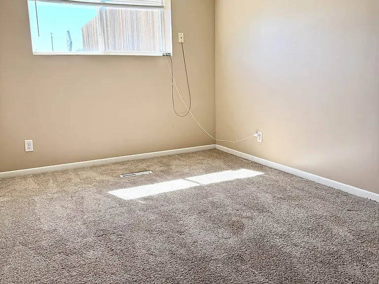 2269 11th Ave E #1 — Photo 8