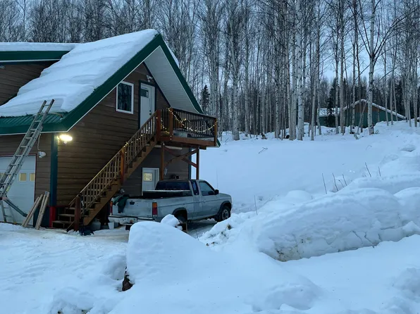 (undisclosed Address), Fairbanks, AK 99712