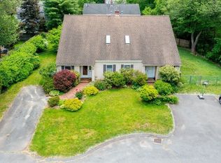 20 Garden Rd, Natick, MA 01760