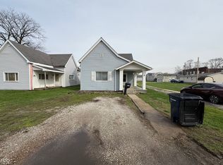 1636 S B St, Elwood, IN 46036