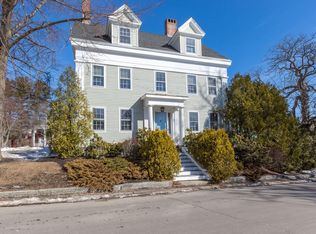 37 Oak St, Bath, ME 04530