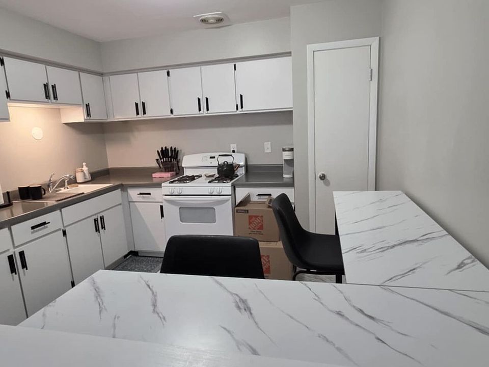 1st image of 3505 S Ellen St #5