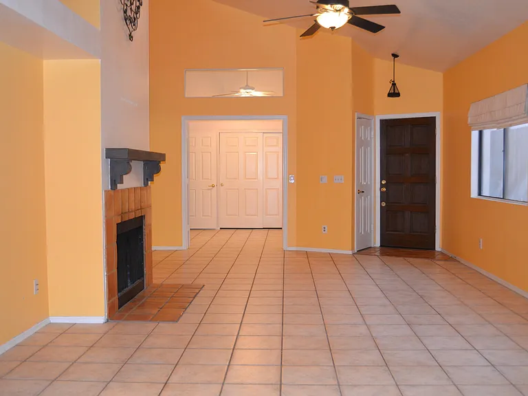 4648 W Harrison St — Photo 8