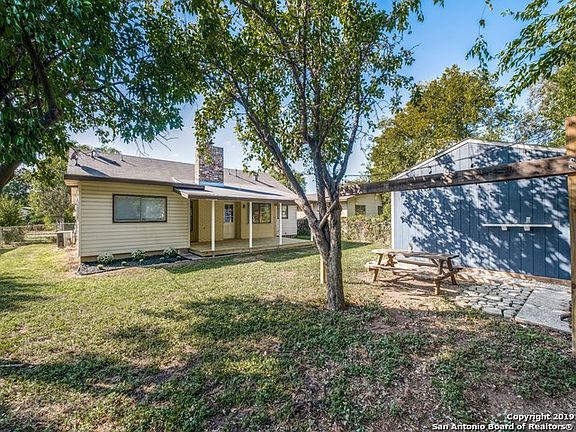 4th image of 1206 Rossolis Dr