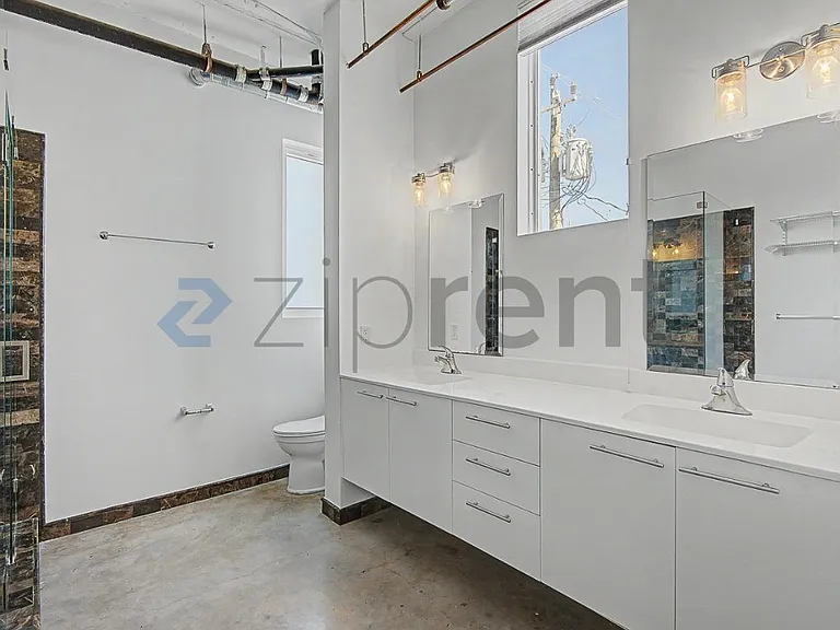 103 SE 4th Ave #203 — Photo 30