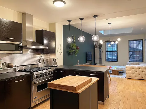 44 West 22nd Street image 1 of 5