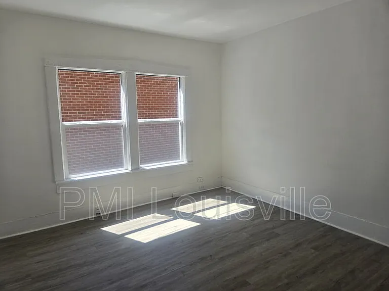 4018 Vermont Ave #1 — Photo 9
