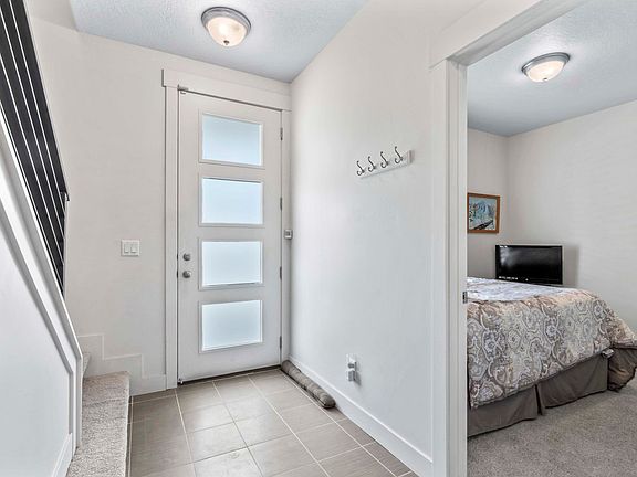4th image of 1718 S Thira Ln W
