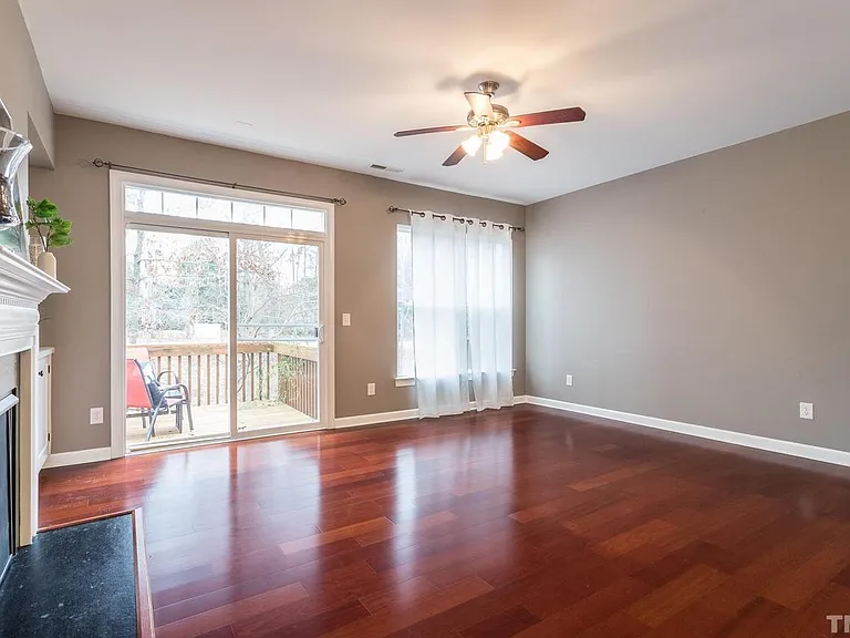 8024 Sycamore Hill Ln — Photo 19