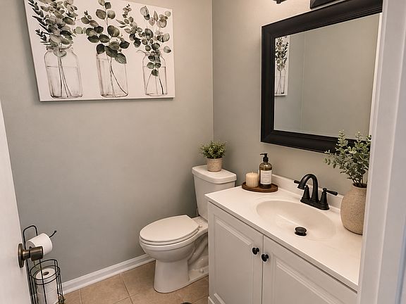 1/2 Bathroom downstairs