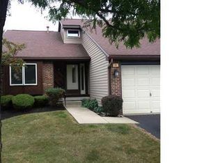 72 Westwood Rd, Lancaster, NY 14086