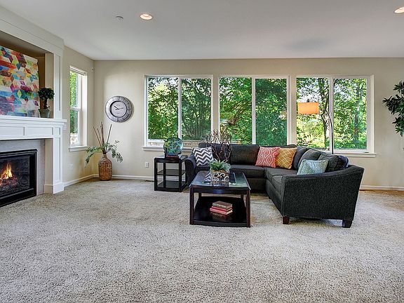 3rd image of 17048 NE 120th St