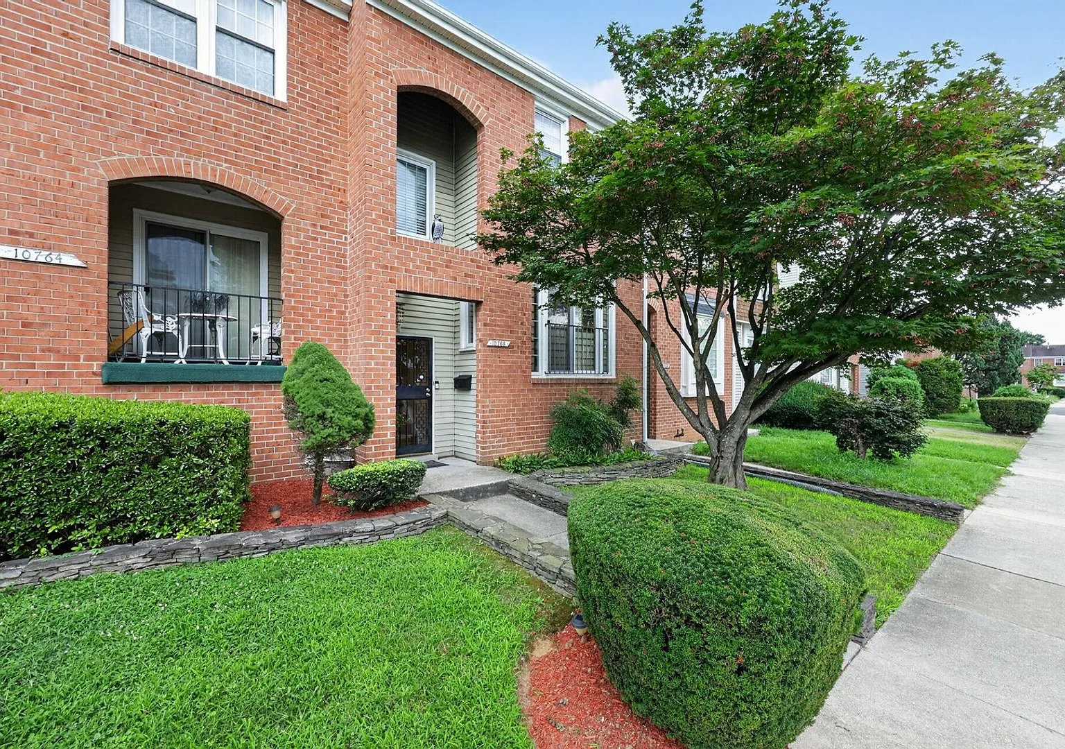 Charming 3BR Townhome in Upper Marlboro — Photo 2