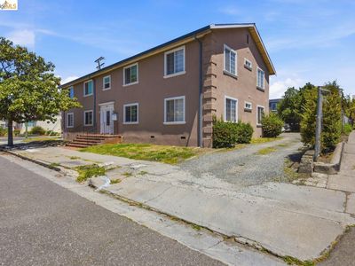 5936 Martin Luther King Jr Way, Oakland, CA, 94609