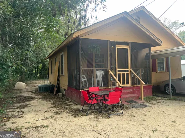 207 Clover St, Dublin, GA 31027