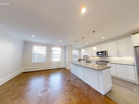 Renovated Kitchen/Dining Room