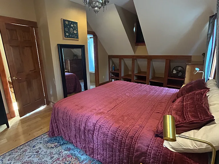 1562 NW Elgin Ave — Photo 10