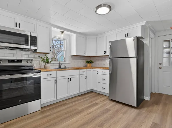 294 Green Street, Somersworth, NH 03878