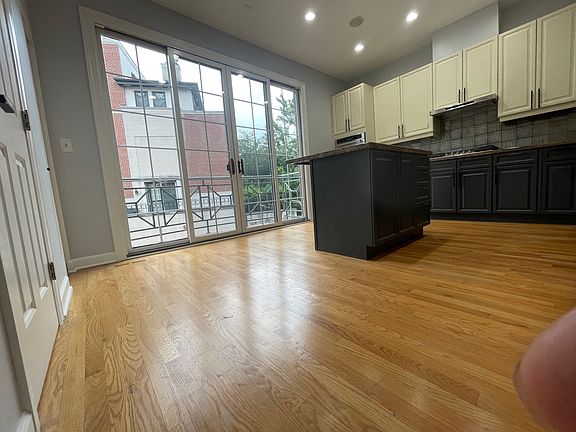 Kitchen2
