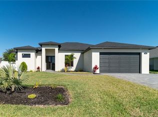 519 SW Trafalgar Pkwy, Cape Coral, FL 33991