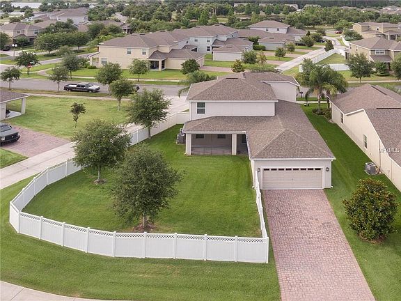 2nd image of 15550 Camp Dubois Cres