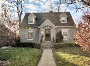 553 S 5th St, Watseka, IL 60970